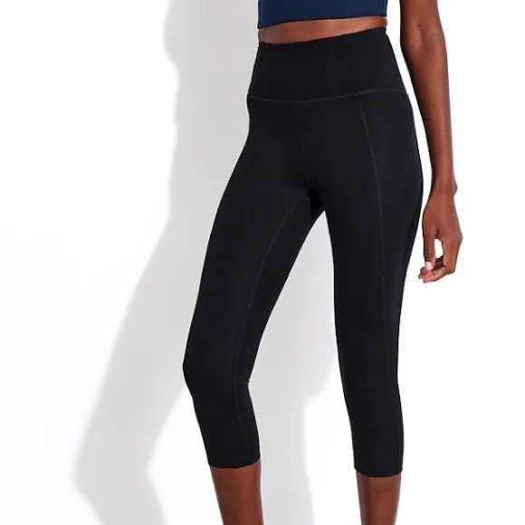 girlfriend collective Pants - GIRLFRIEND COLLECTIVE | High Waist Compressive Capri Length Crop Black Legging